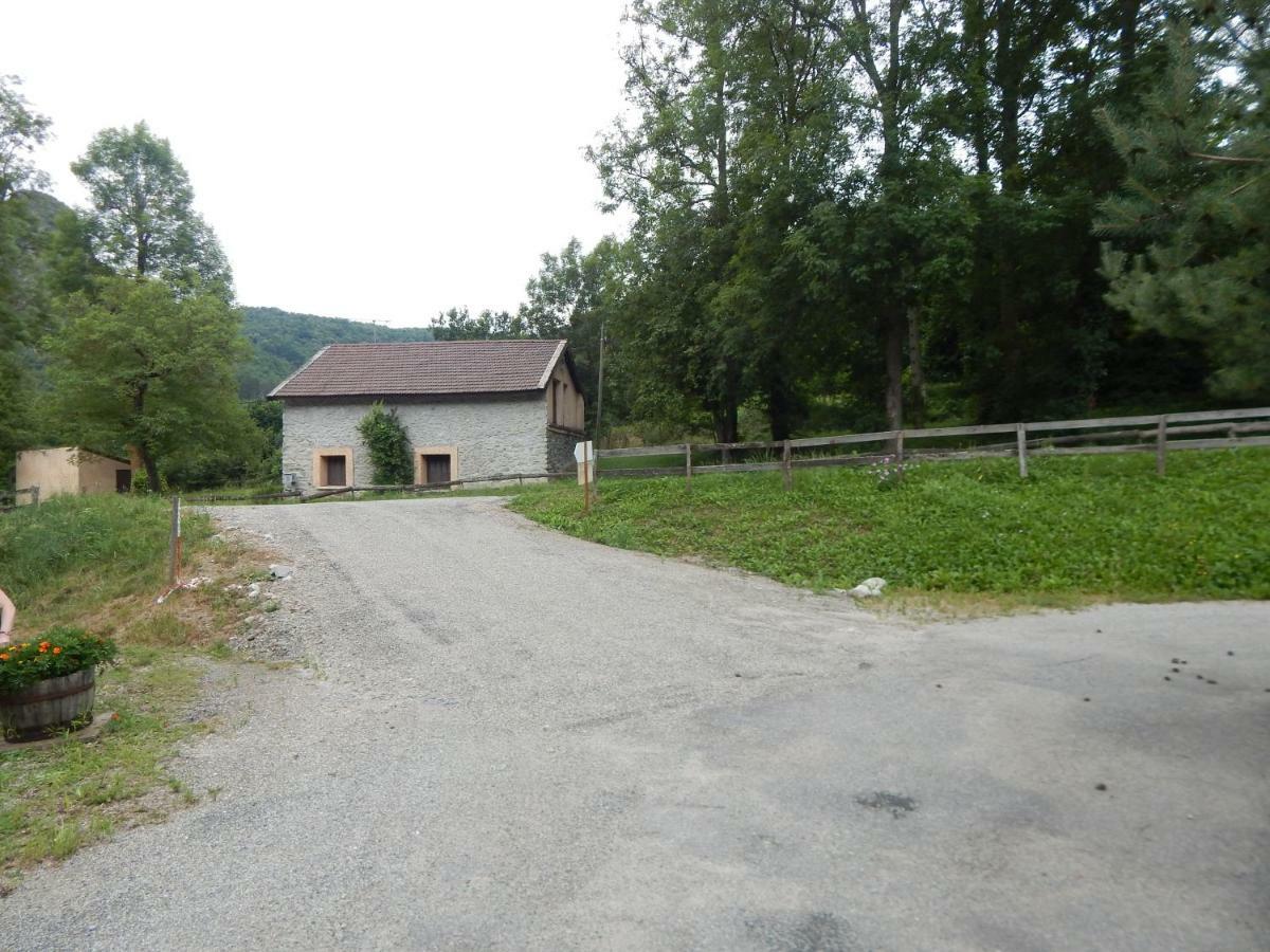 Les Chalets De Montorgueil Saurat Buitenkant foto